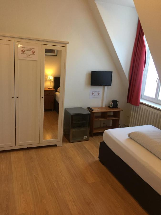 Single  Room