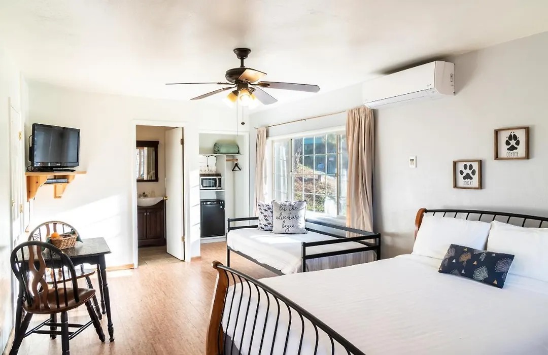 Buckeye Tree Lodge-1