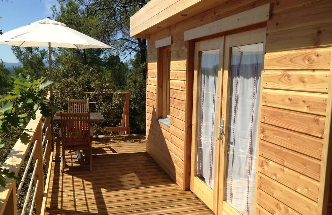 Cabane des K'Hauts Pins-1