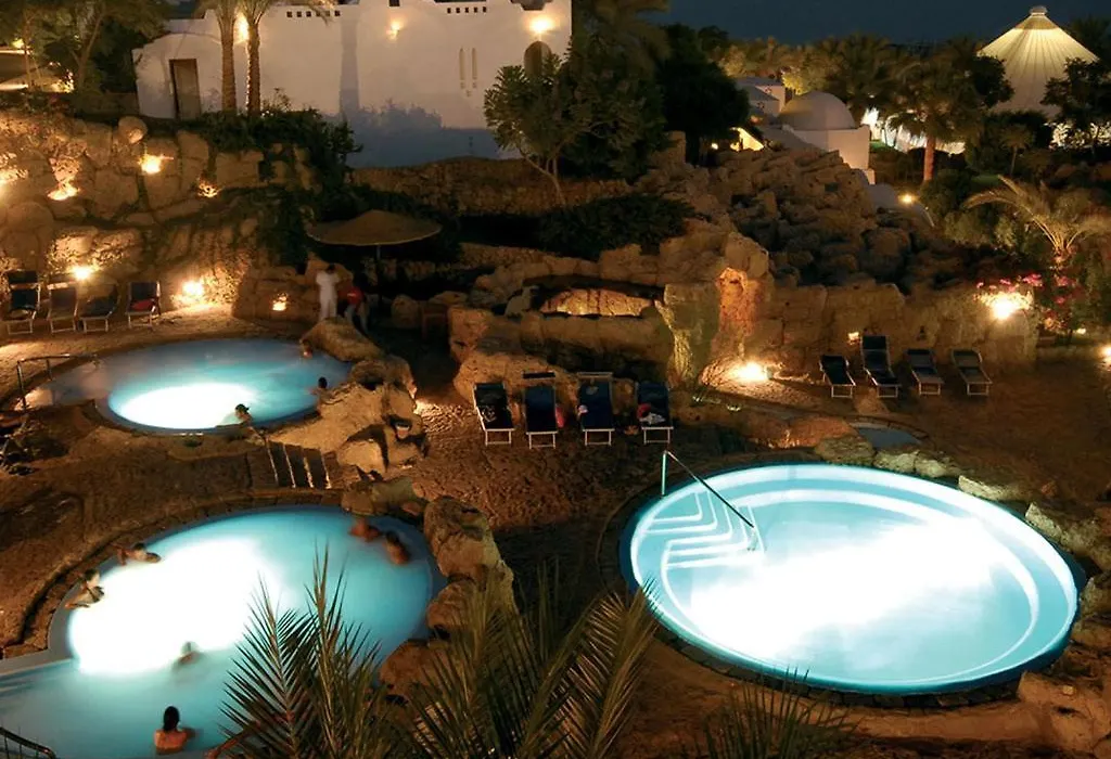 Domina Aquamarine Hotel & Resort-1