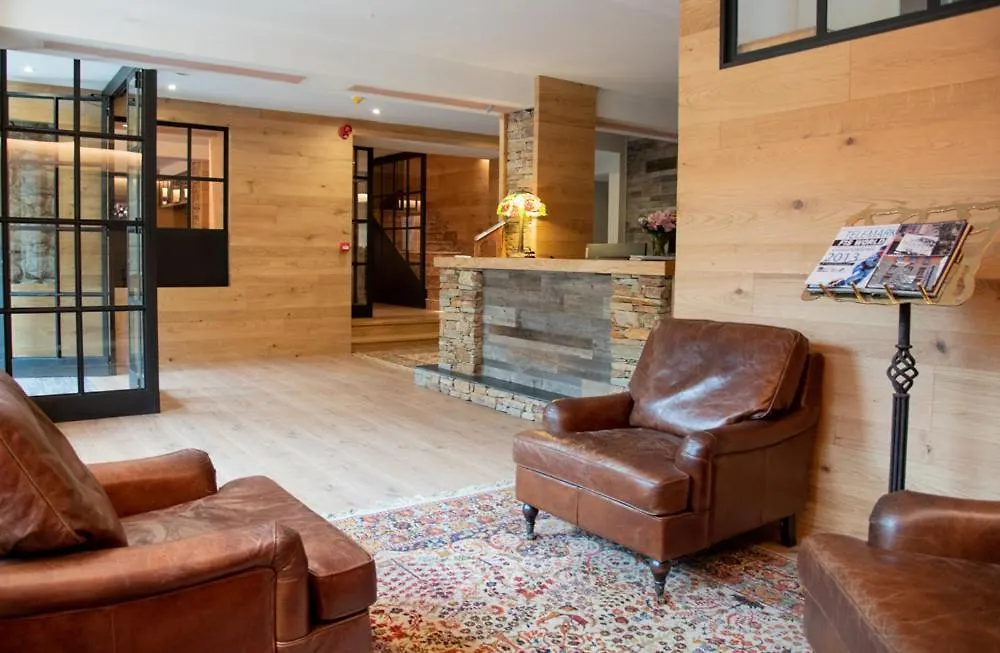 Hotel Roya-1