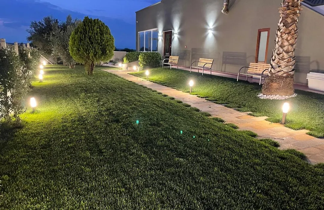 Crival Club & More-1