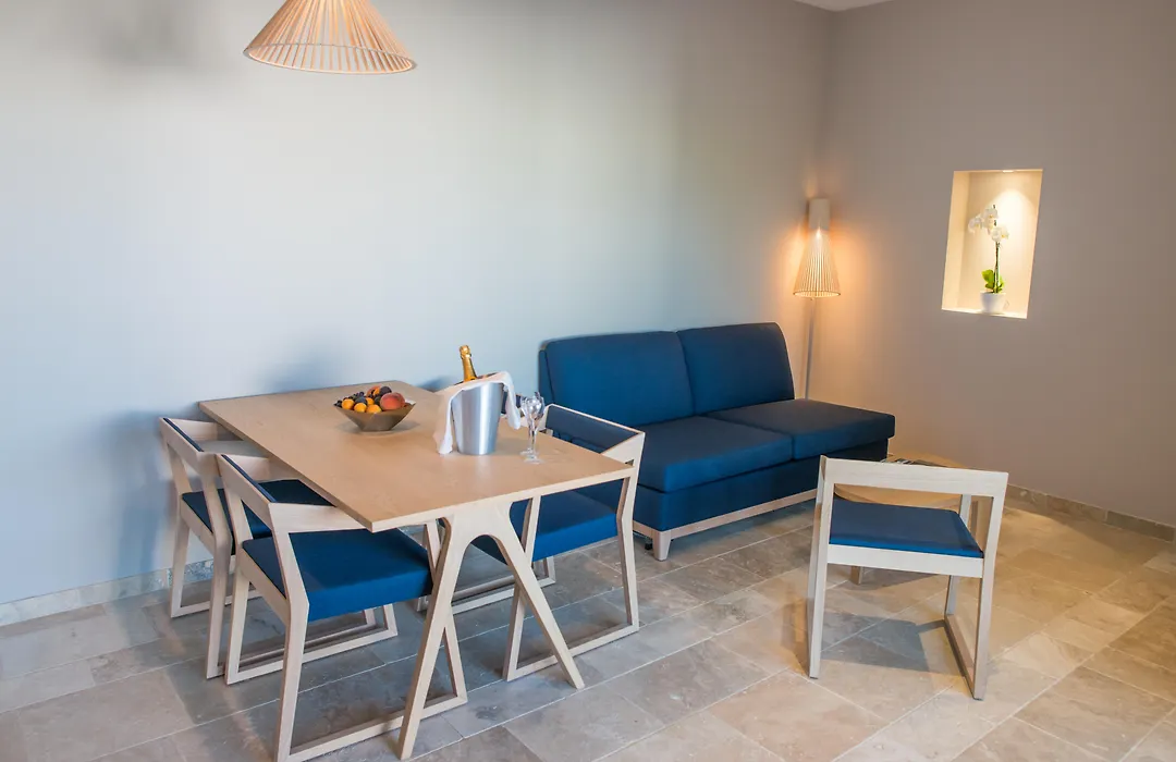 Le Fregate Provence-1