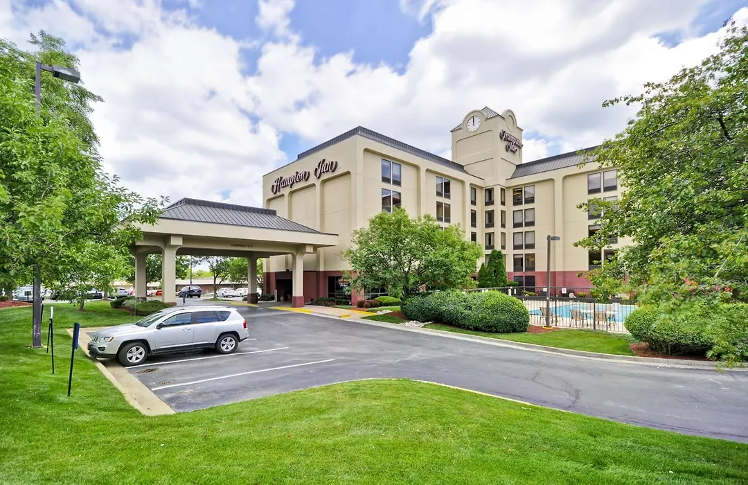 Hampton Inn Overland Park-1