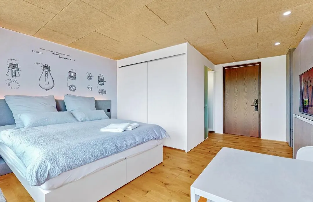 Evi'S Home Hotel & Apartments-1
