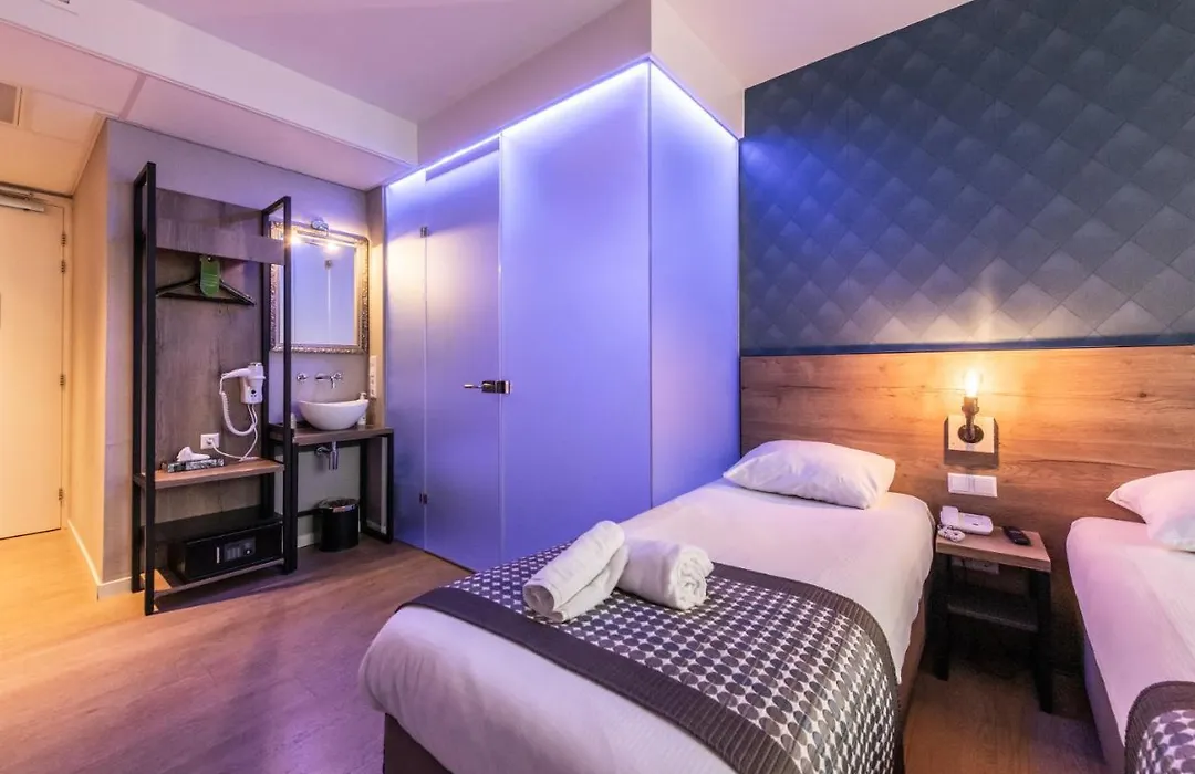 Melrose Hotel-1
