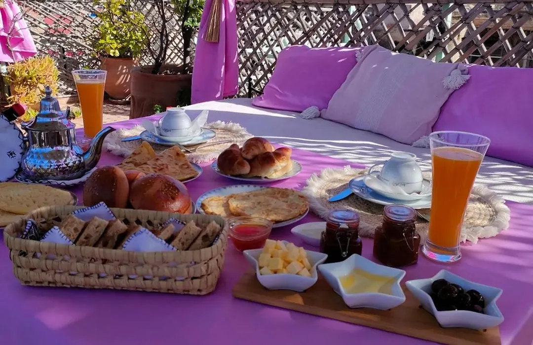 Riad Sanaa Rose-1