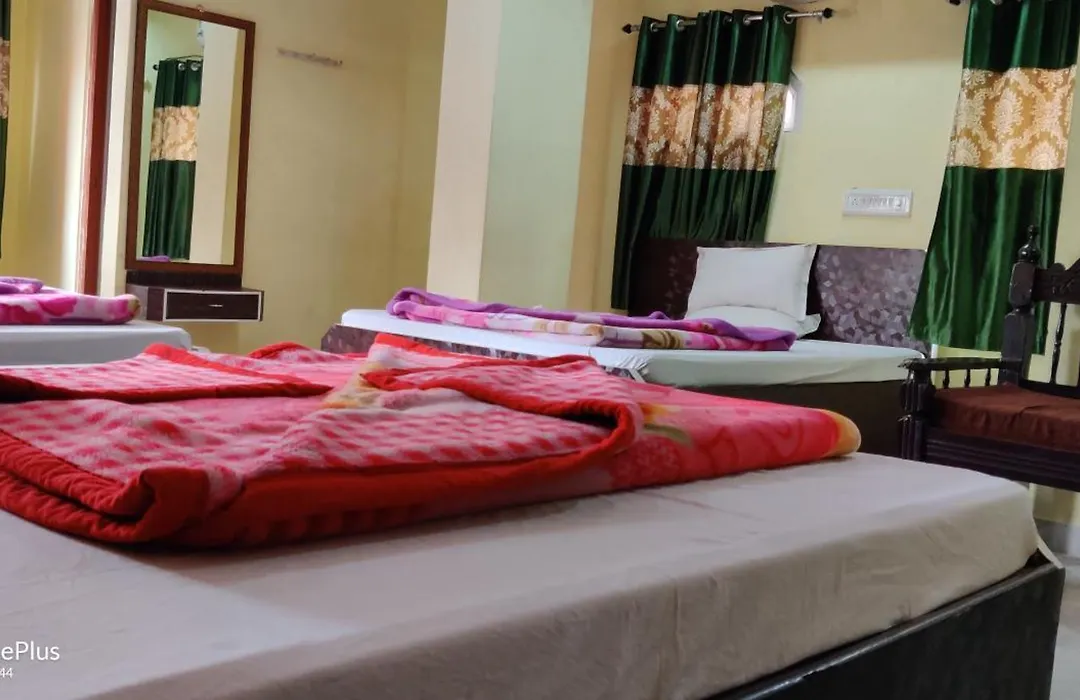 Hotel Gokul Palace-1