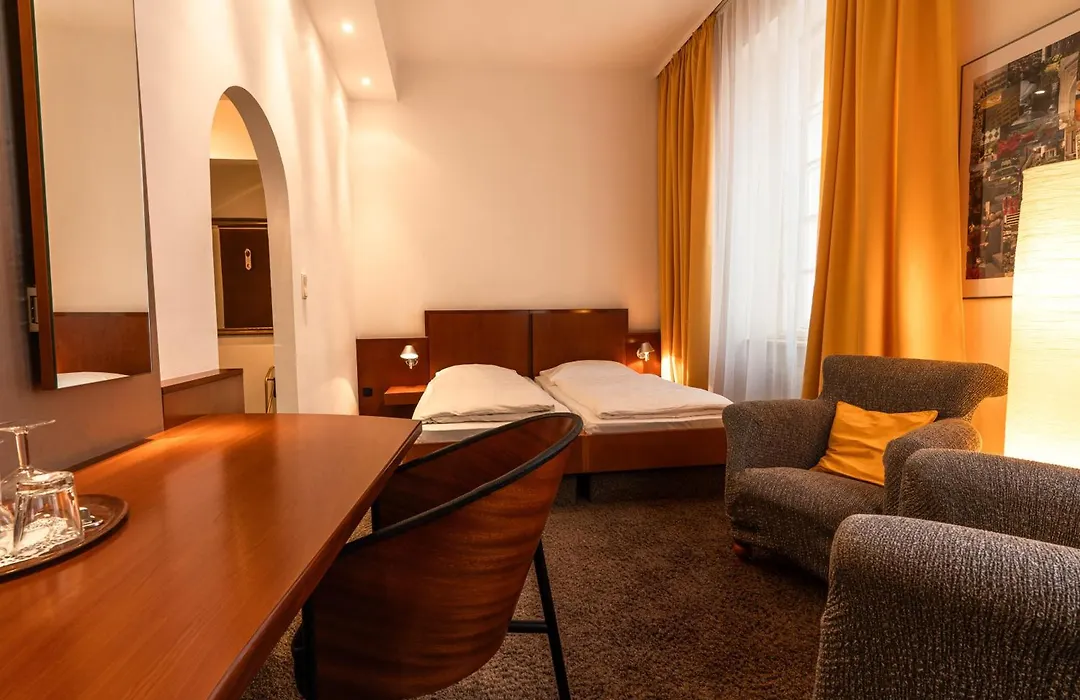 Hotel Carlton Munich-1