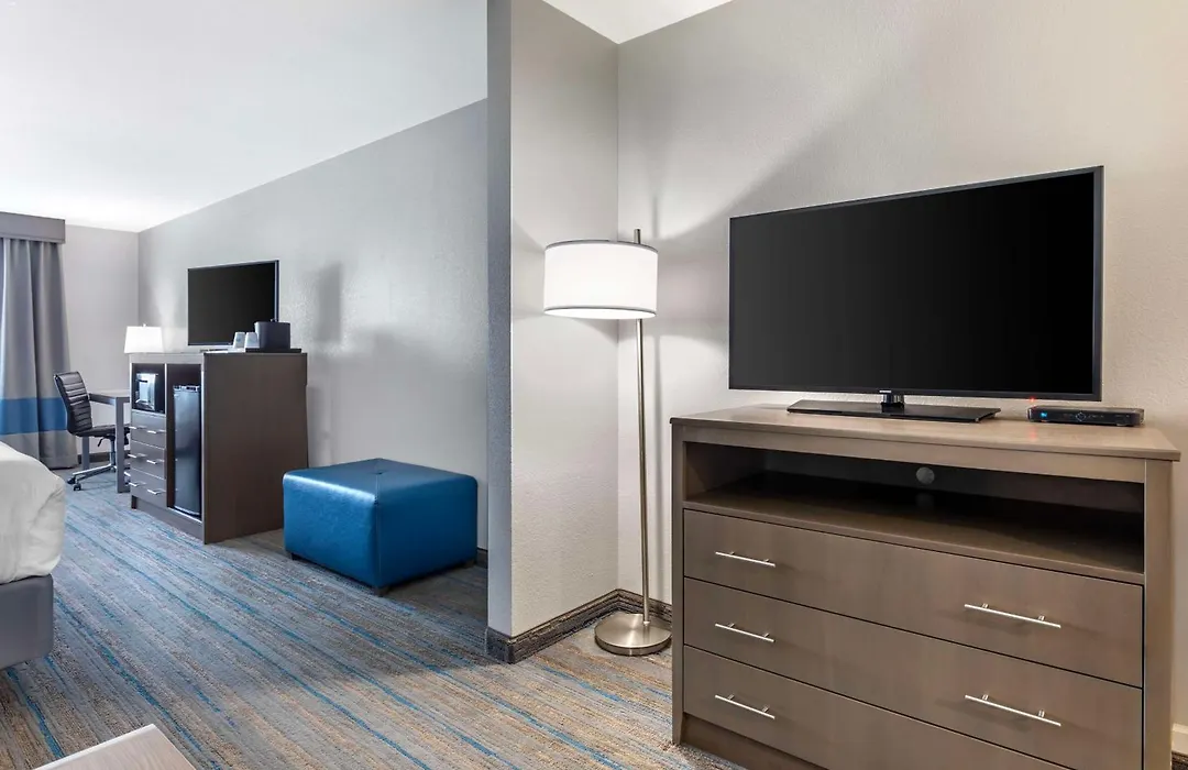 Best Western Plus Stephenville Inn-1