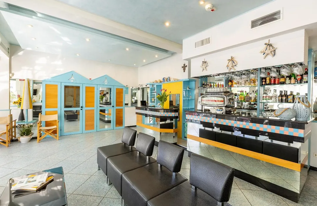 Hotel Caprice B&BRUNCH - in centro a Riccione-1