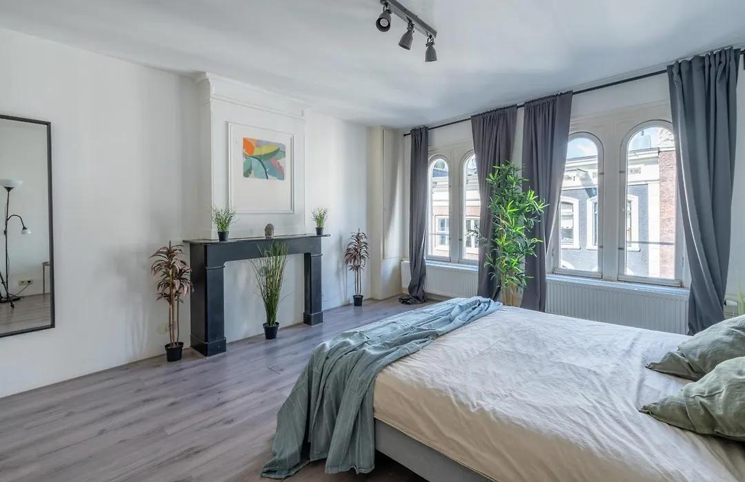 Penthouse Amsterdam Dam Square-1