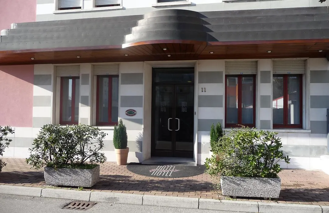 Hotel Paris-1