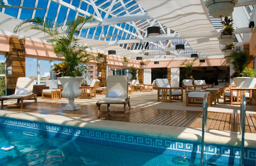 Ramada by Wyndham Buenos Aires-1