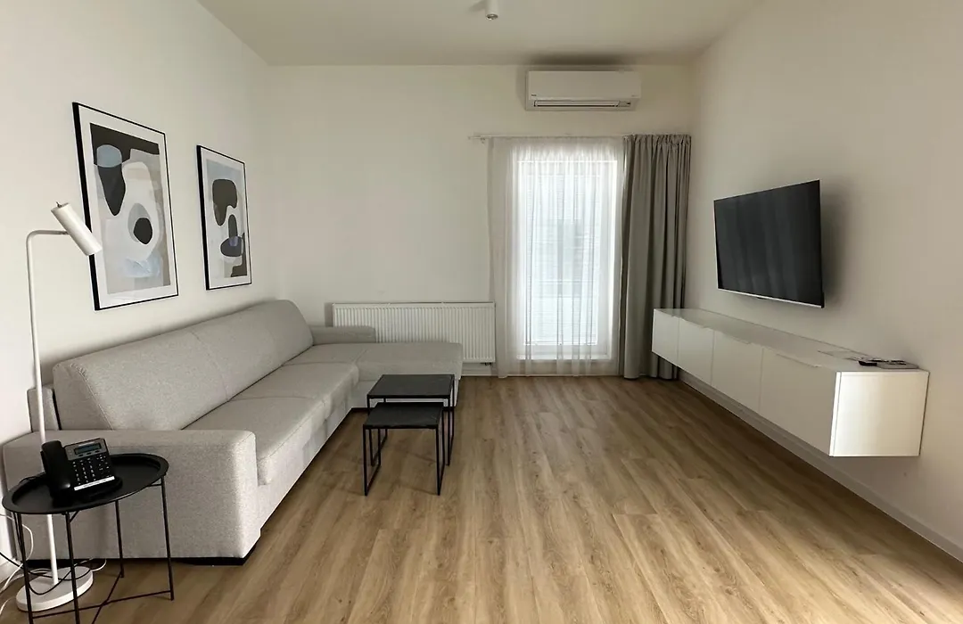 Hotel Kapitol-1
