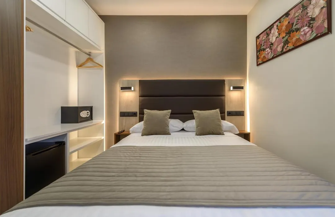Hostal Sun Gate-1