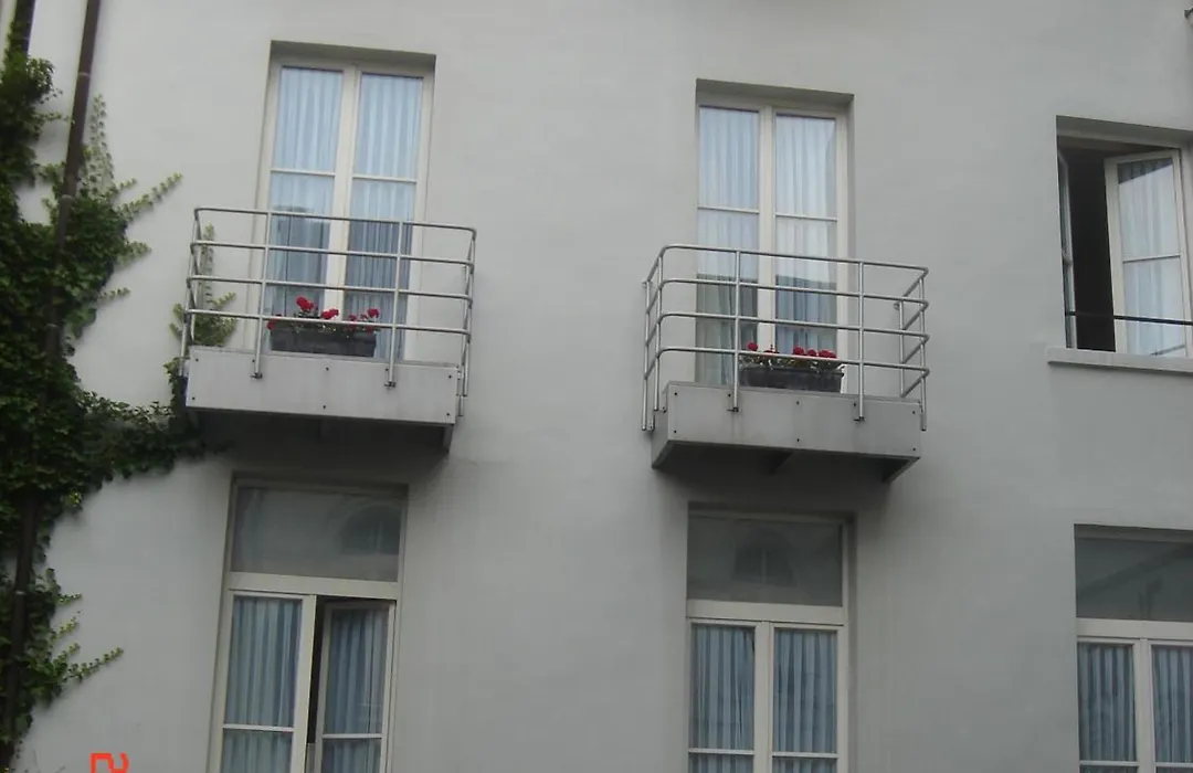 Hotel La Legende-1