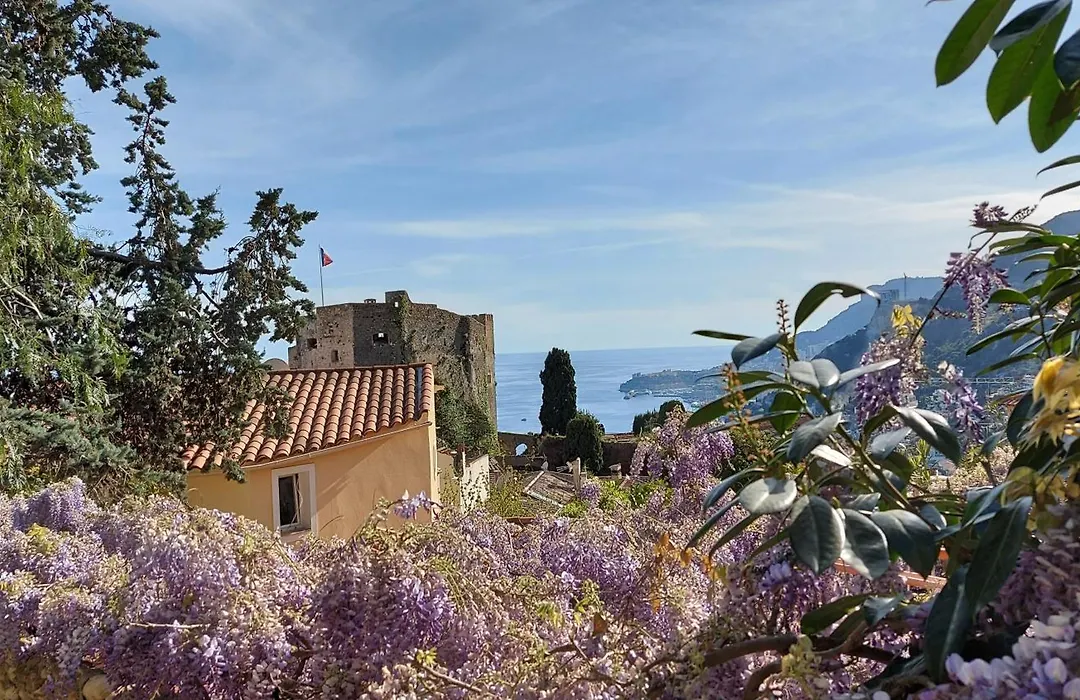 Love Room avec Spa Privatif Monaco-1