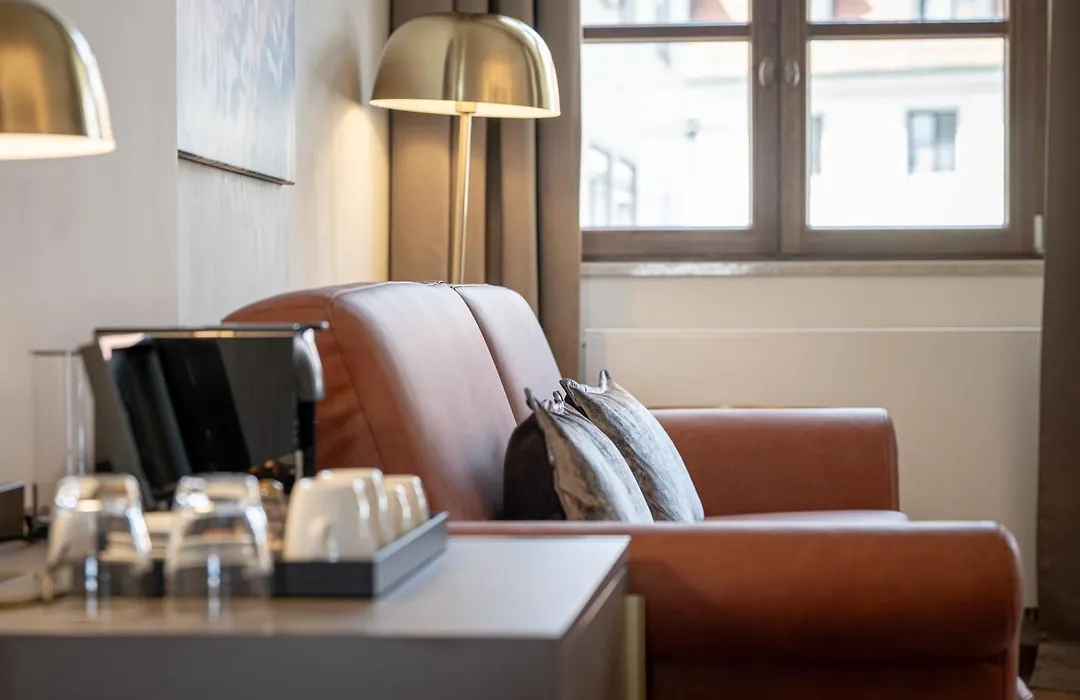 Maxim Suites By Elias Holl-1