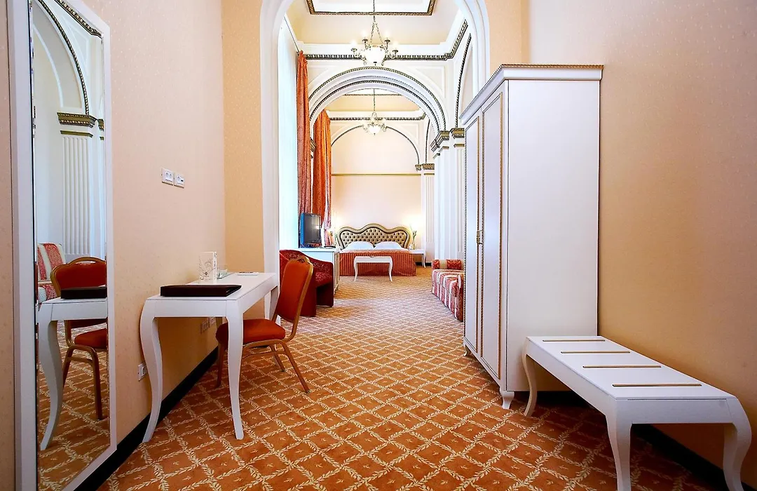 Londonska Spa Hotel-1