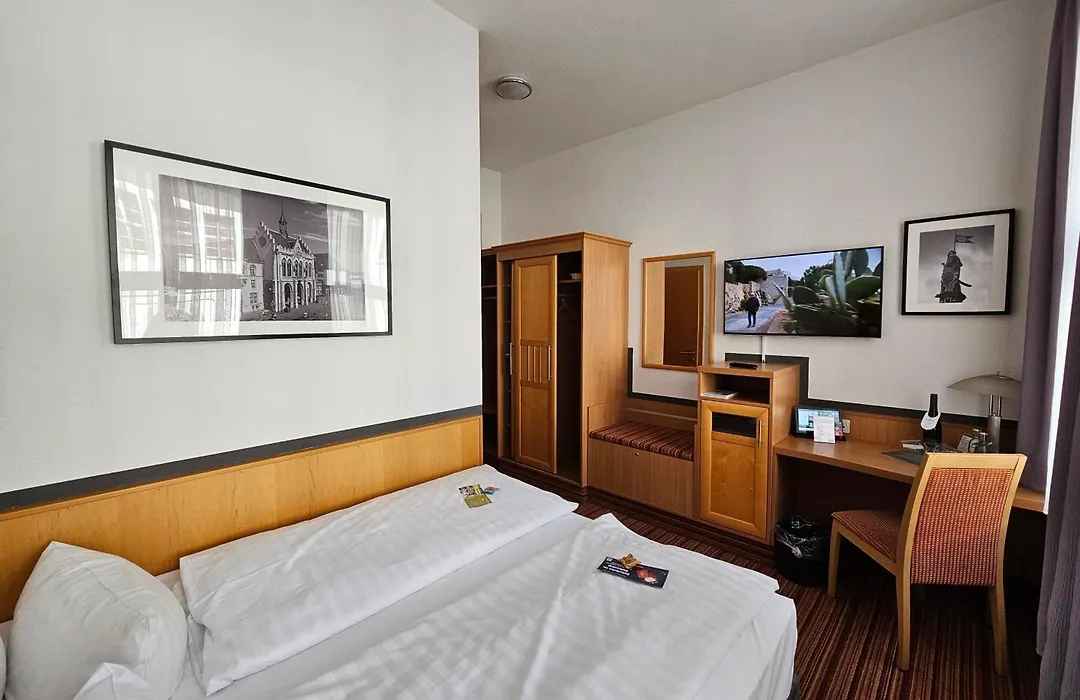 Hotel Am Kaisersaal-1