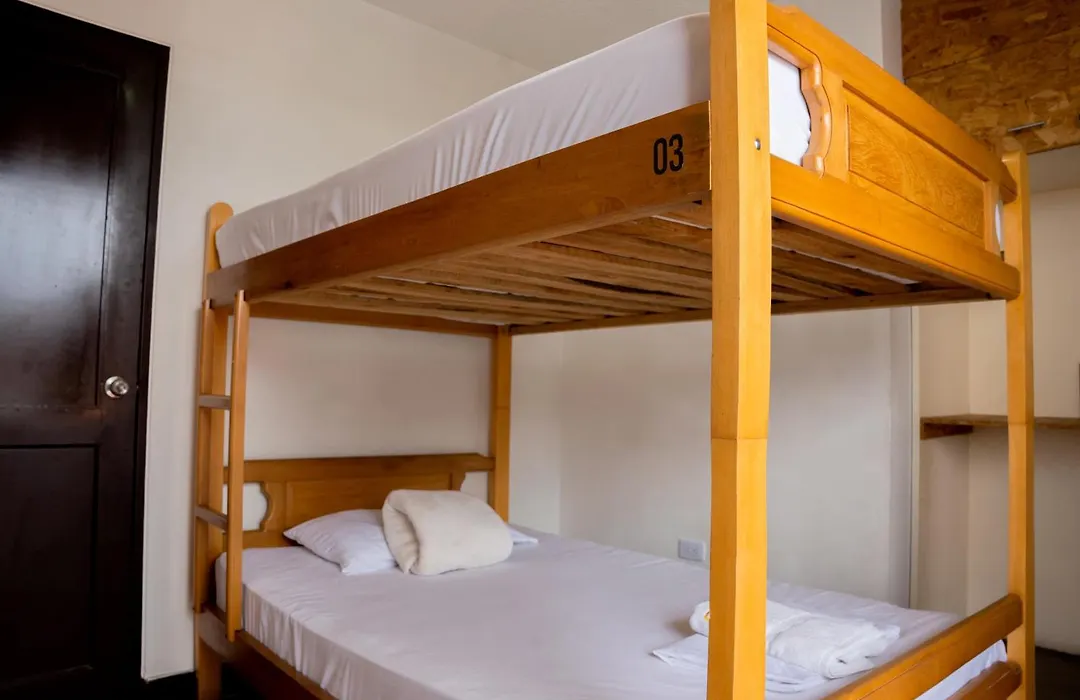 Les Balcons Hostel-1