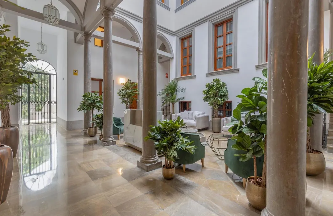 BiBo Suites Palacio de Portago-1