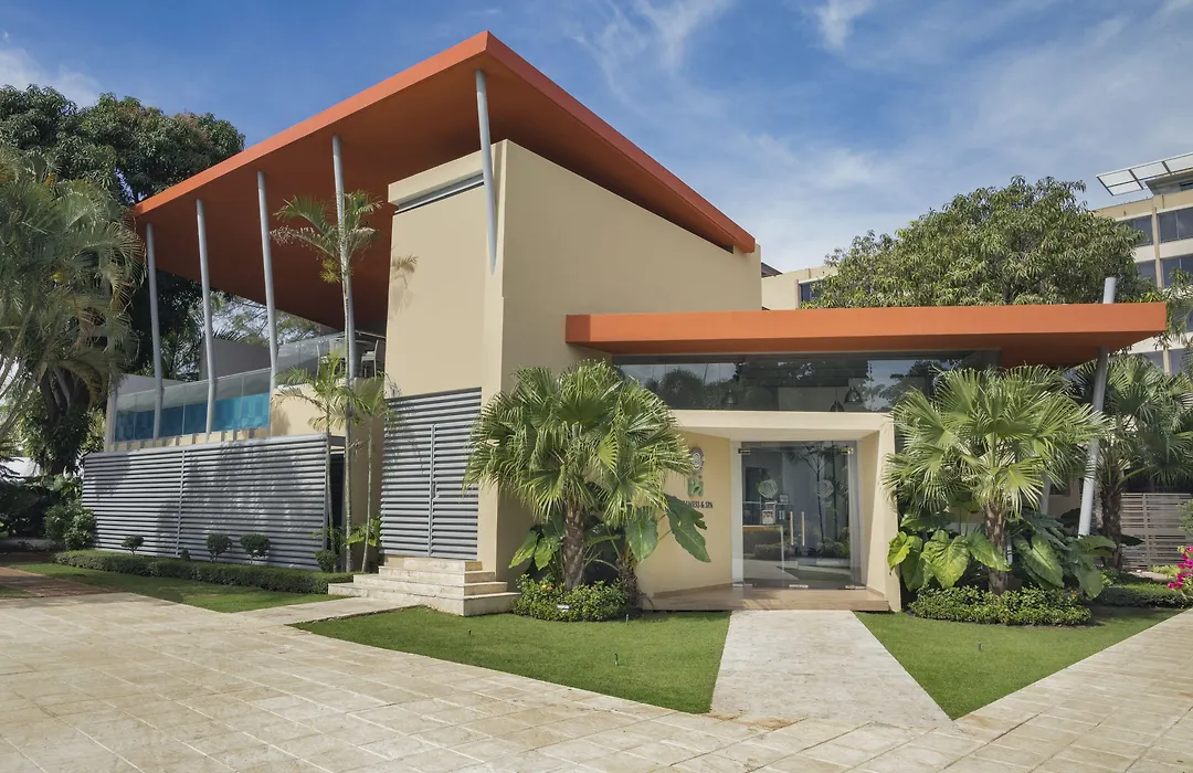 El Embajador, A Royal Hideaway Hotel-1