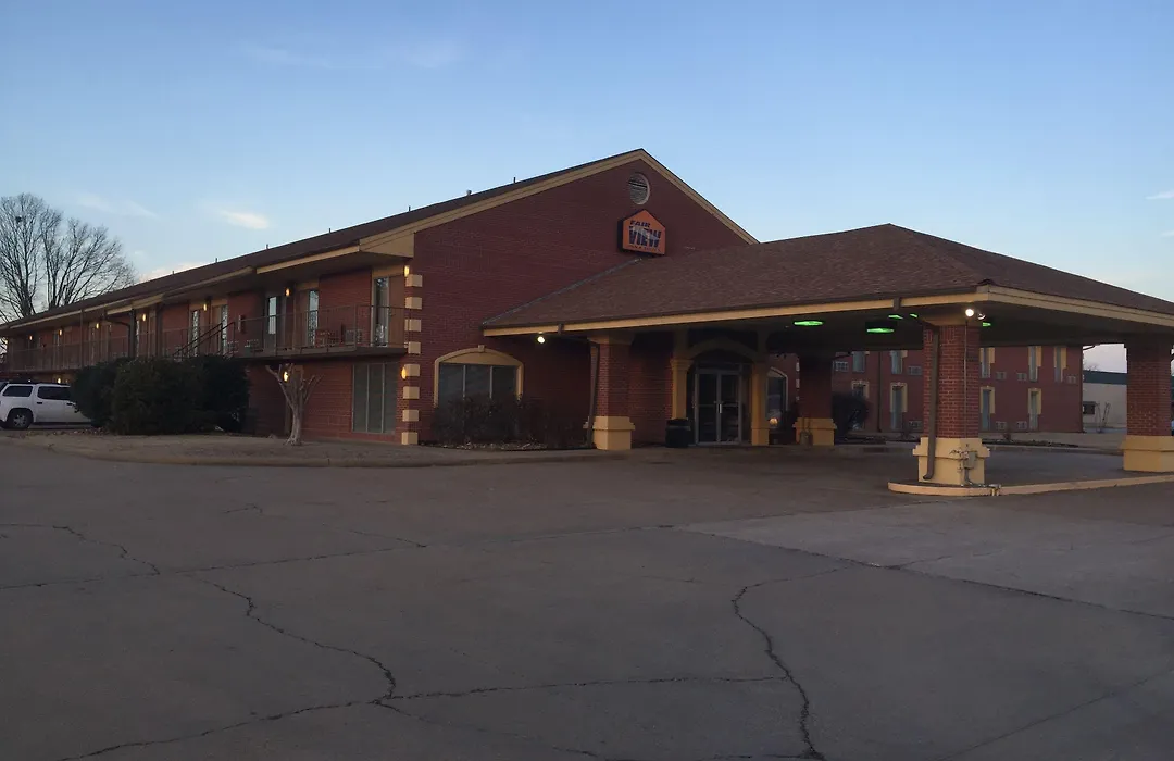Fairview Inn And Suites-1