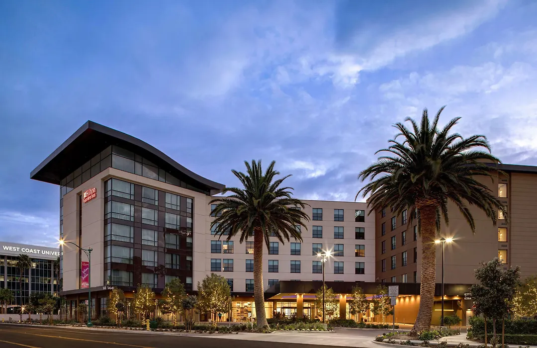 Home2 Suites By Hilton Anaheim Resort-1