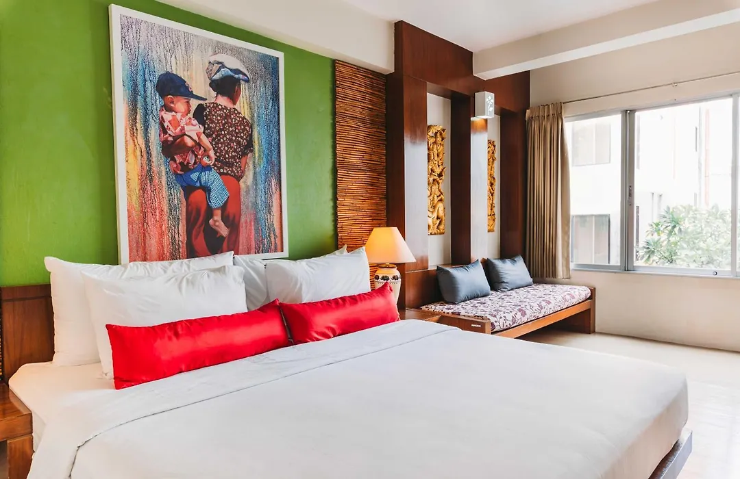 Villa Cha-Cha Banglumphu-1