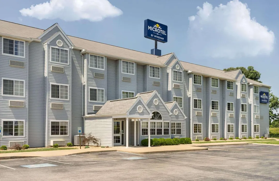 Microtel Inn Bowling Green-1