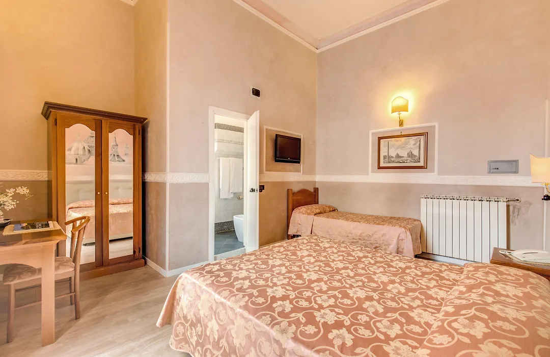 Hotel Martini-1