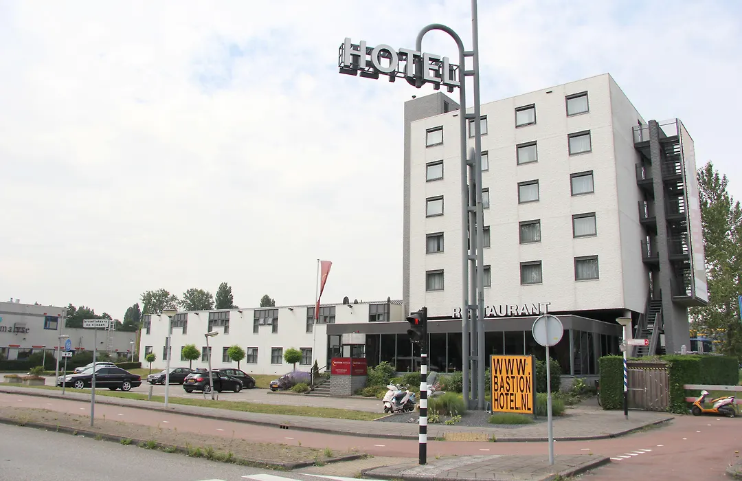 Bastion Hotel Zaandam-1