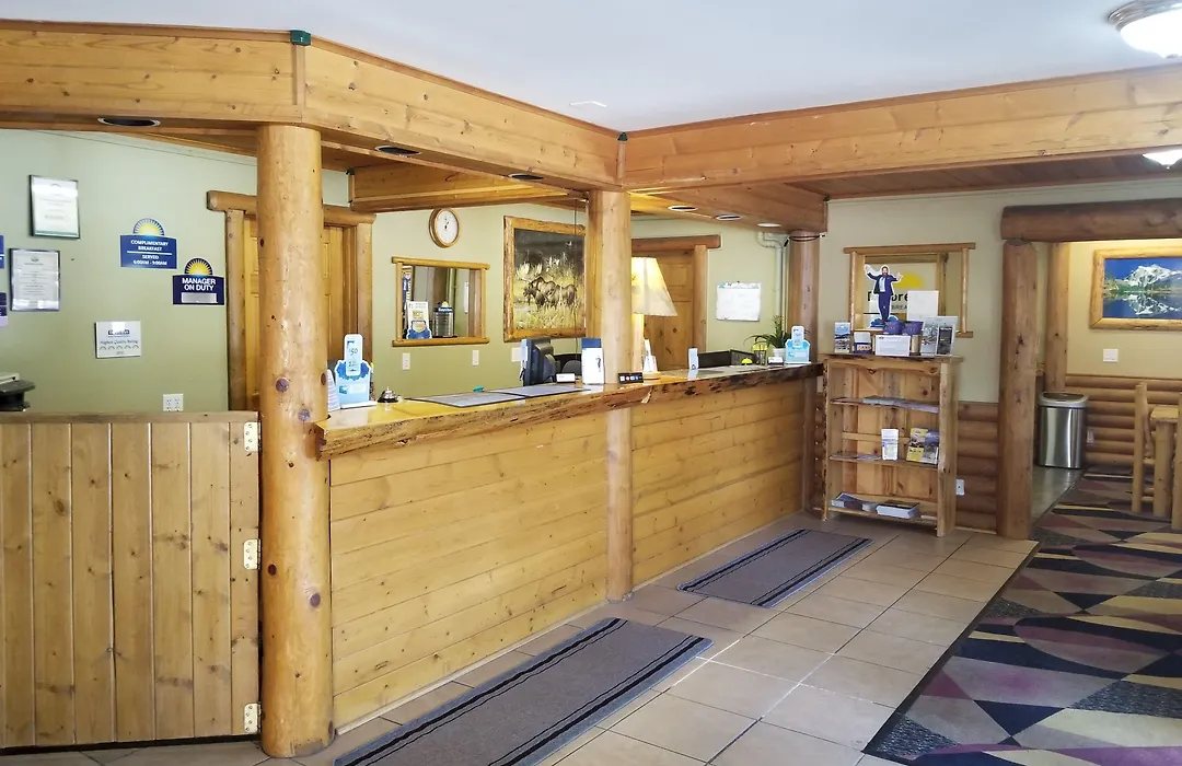 Sandpoint Inn-1