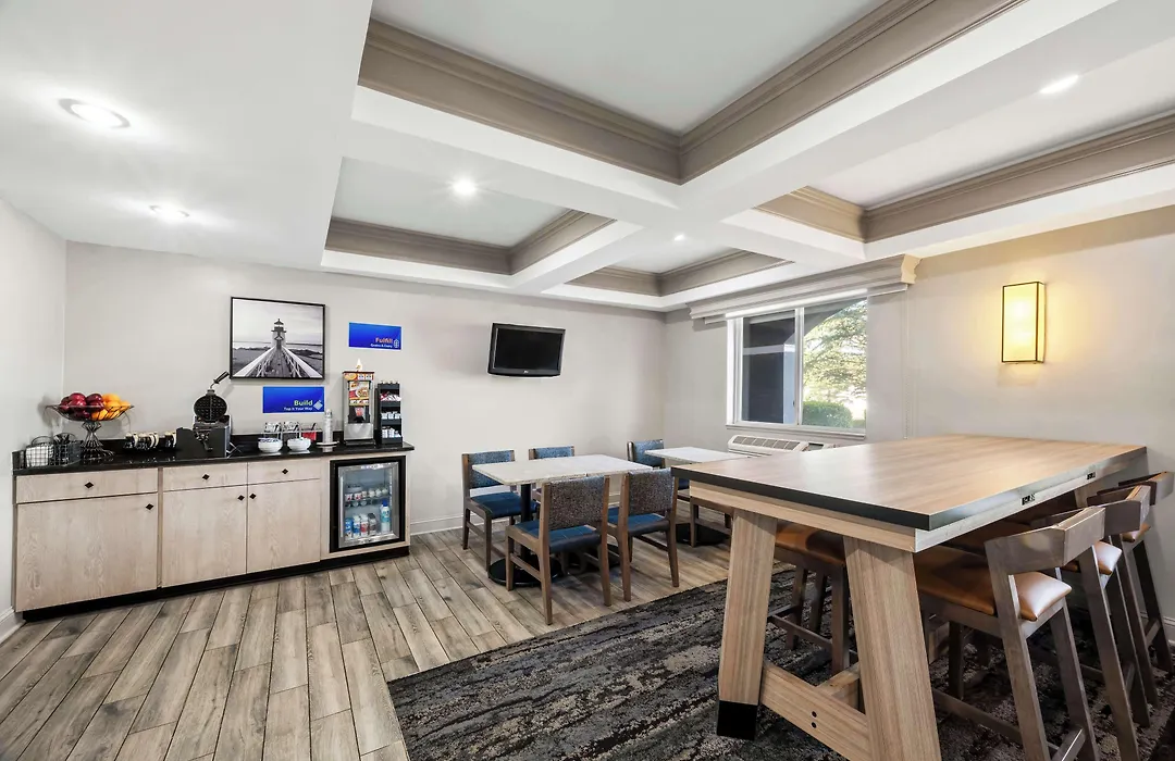 Best Western Dartmouth-New Bedford-1