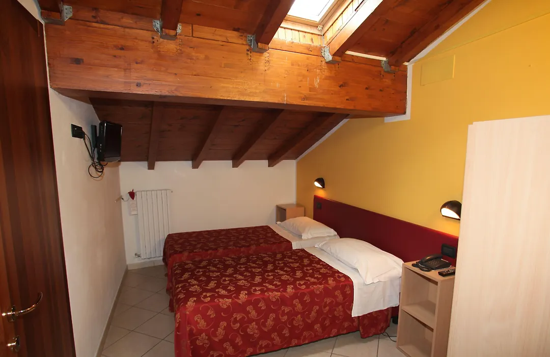 Hotel Mantegna Stazione-1