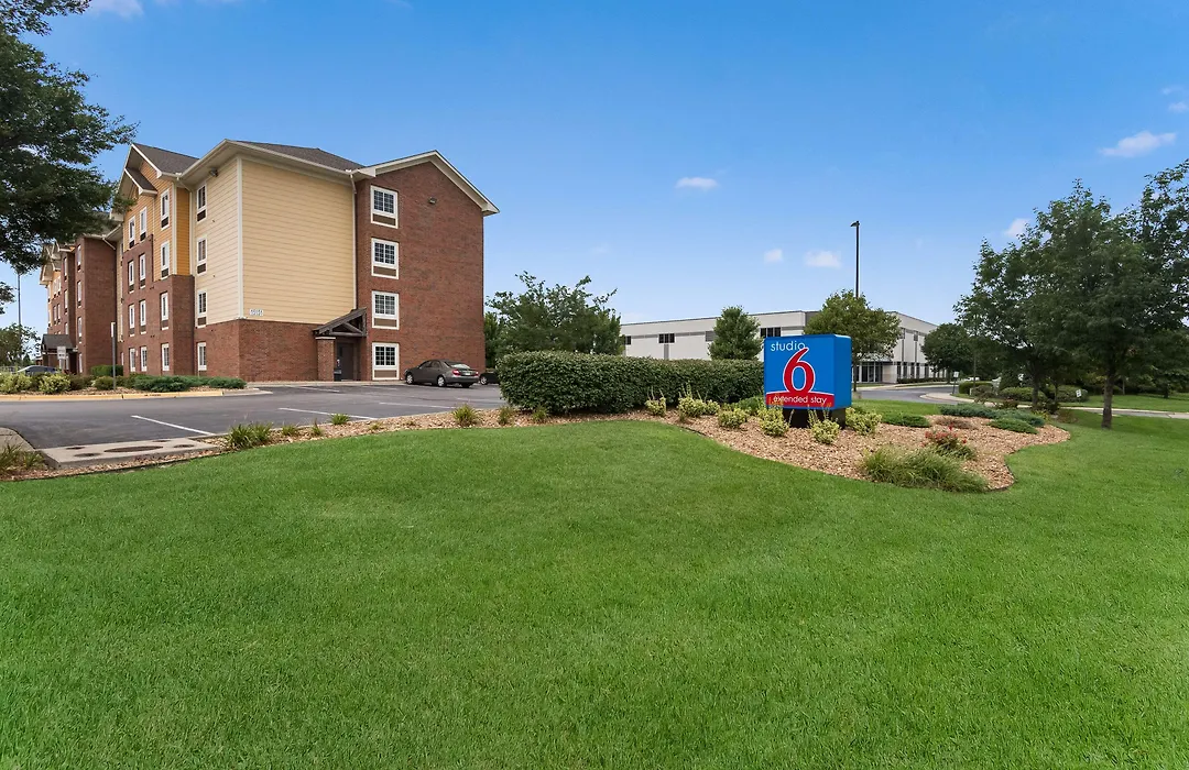 Studio 6 Lenexa - Overland Park-1
