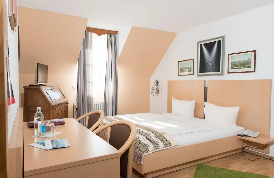 Hotel Am Friedrichsbad-1