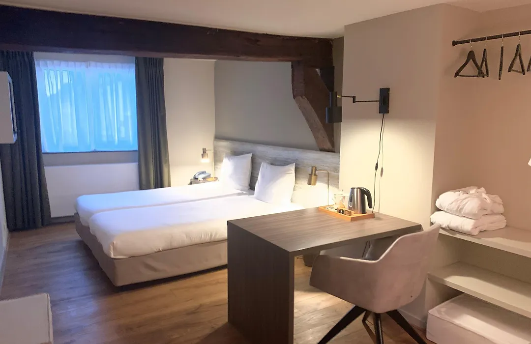 Hotel Au Quartier-1