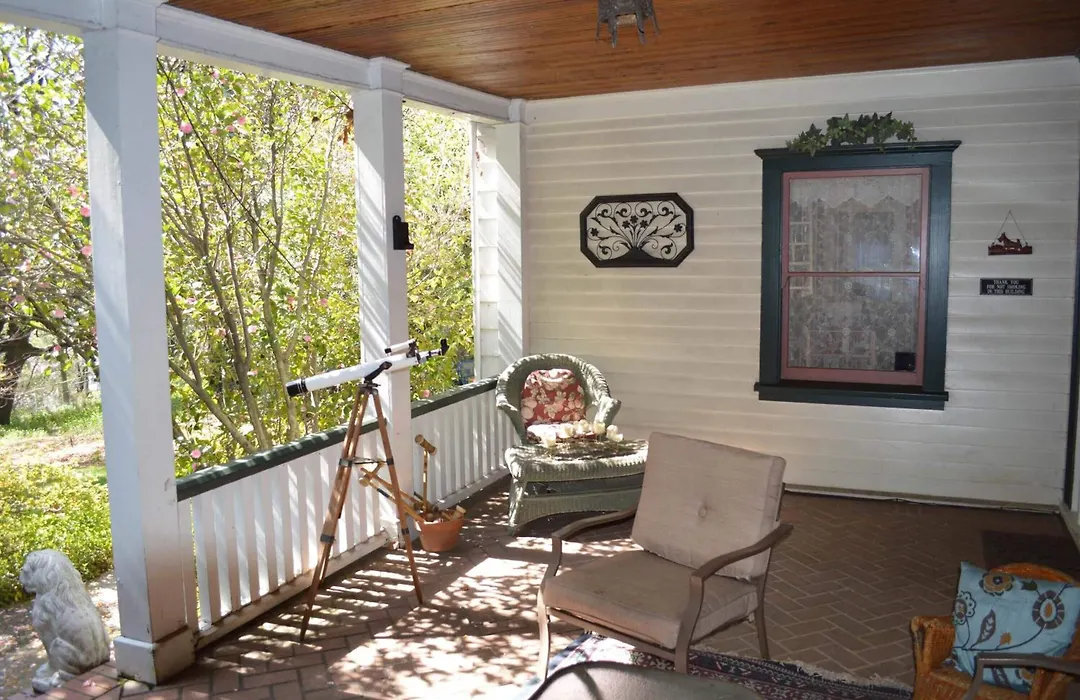 Glen Morey Country House B & B Inn-1