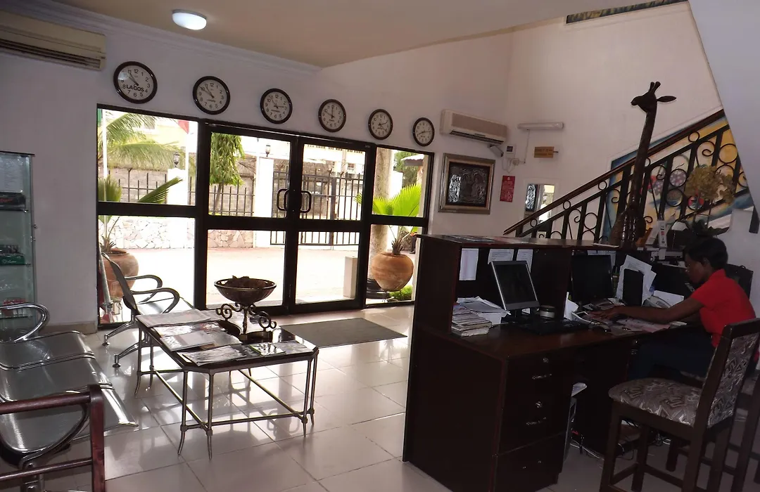 La Playa Suites-1