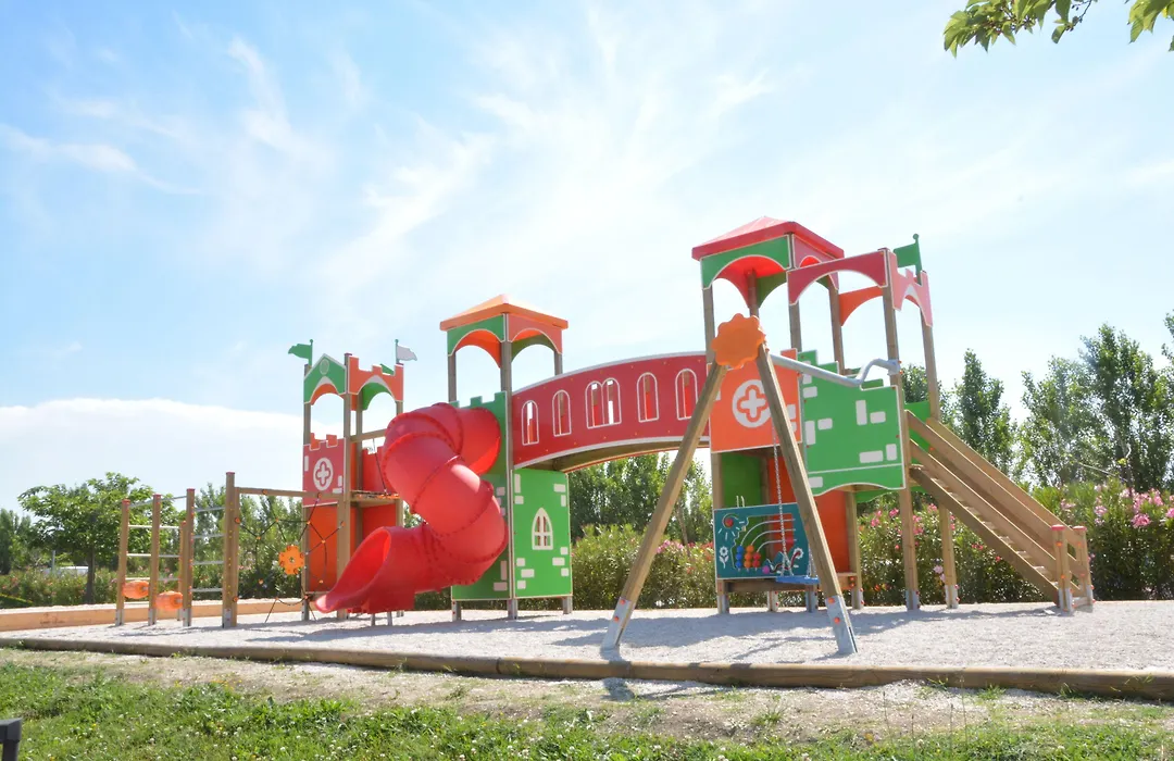 Natural Village-1