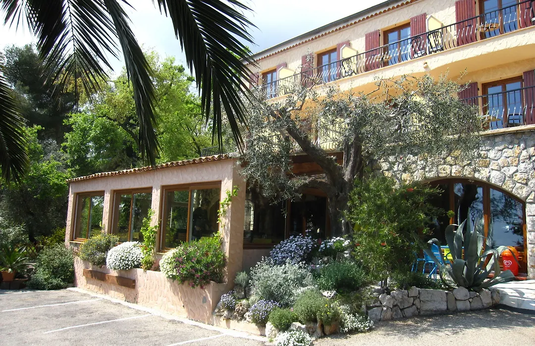 Les Belles Terrasses-1