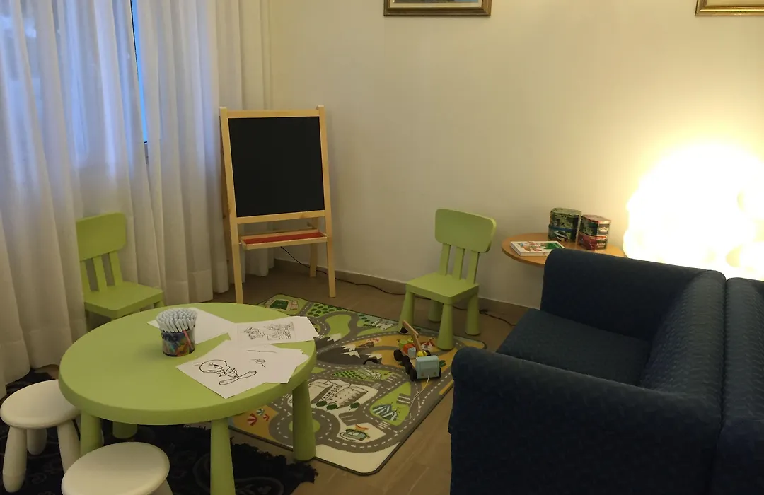 Hotel Gloria-1