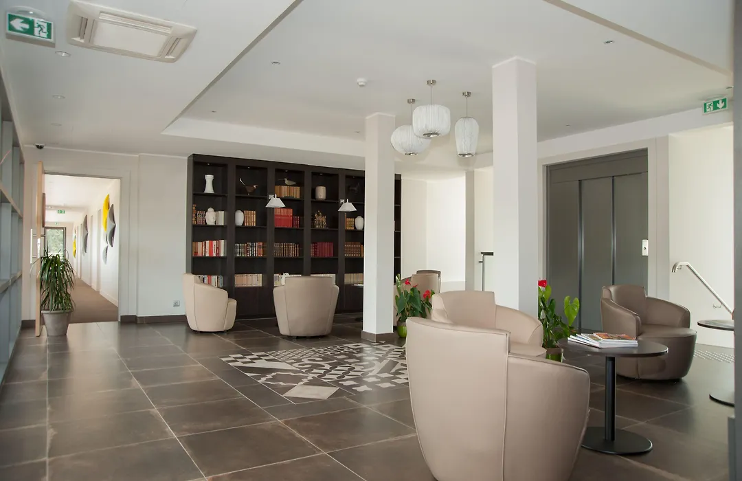Davia Hotel-1