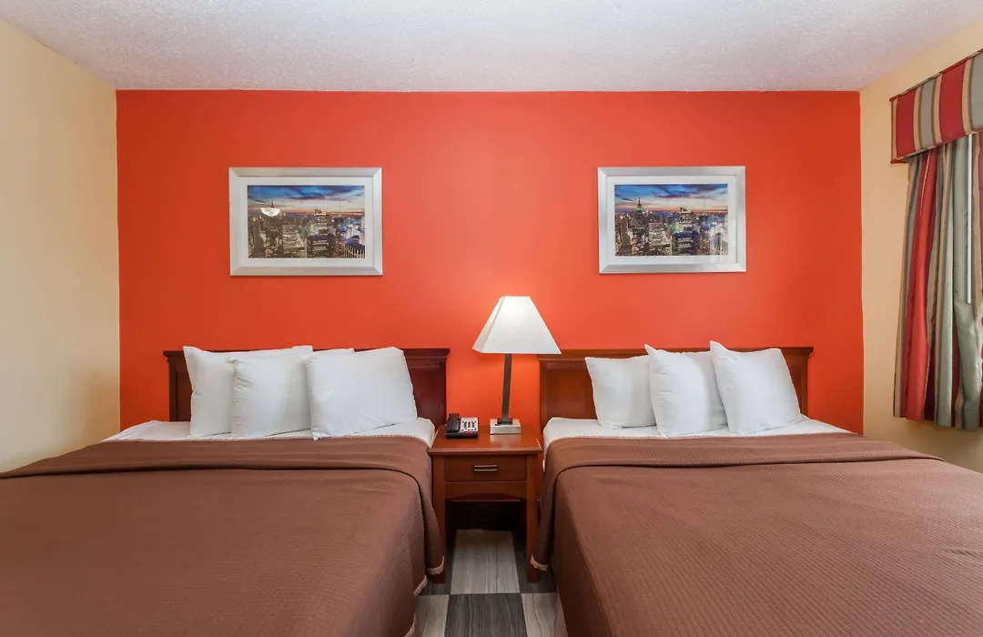 Travelodge By Wyndham Jersey City-1