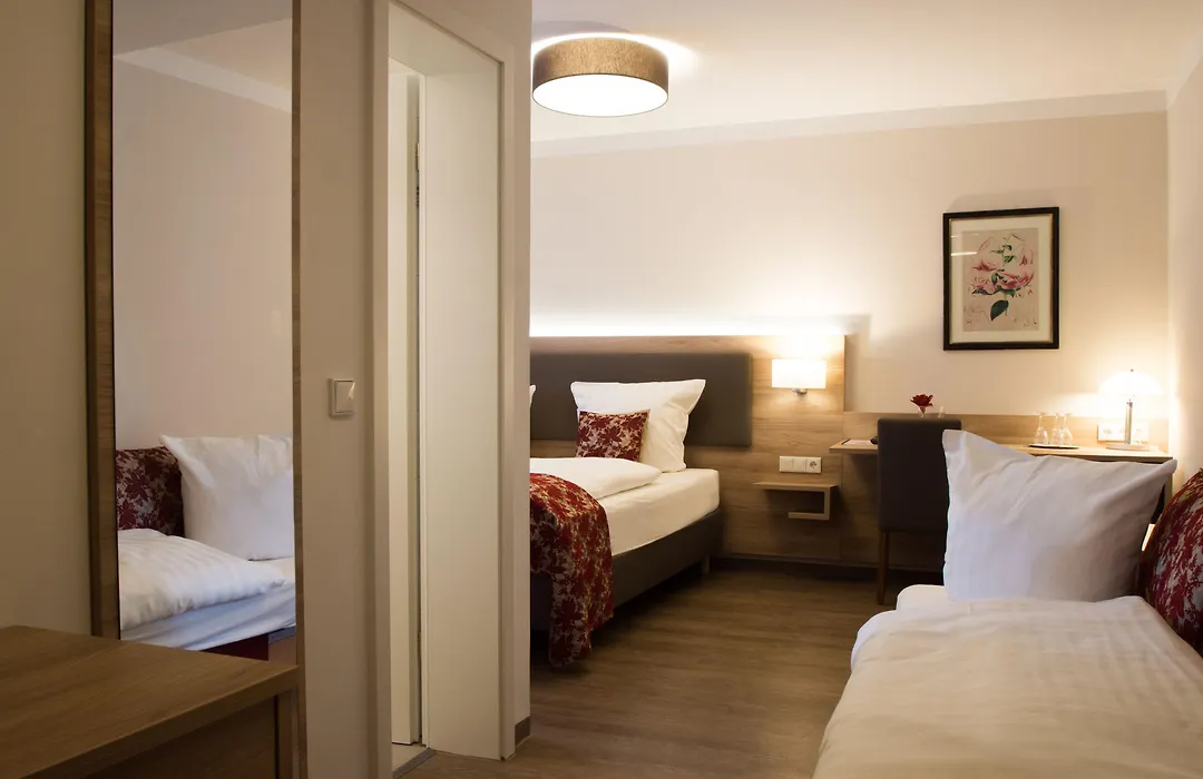 Hotel Loehr-1