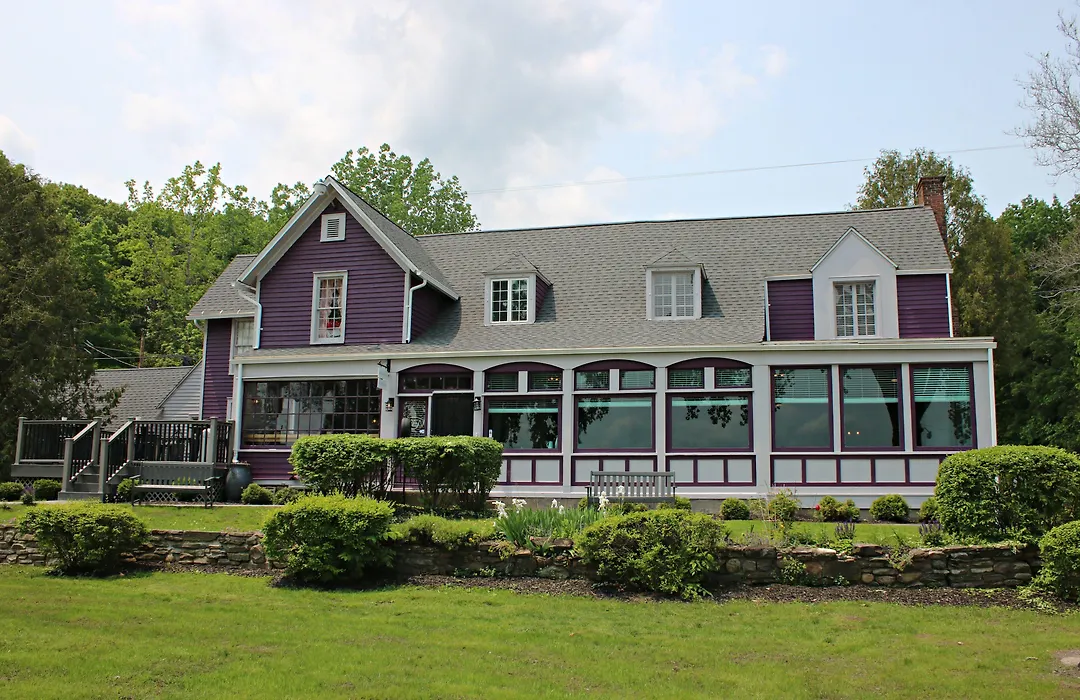 Plum Point Lodge-1
