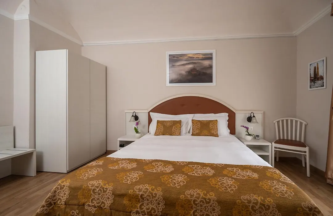 Casa Faccioli Luxury B&B & Wellness-1